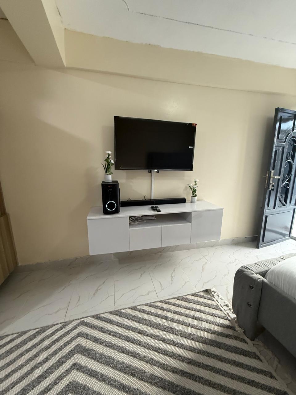 Executive Studio  Moi South Lake Road, Naivasha (T1) 5