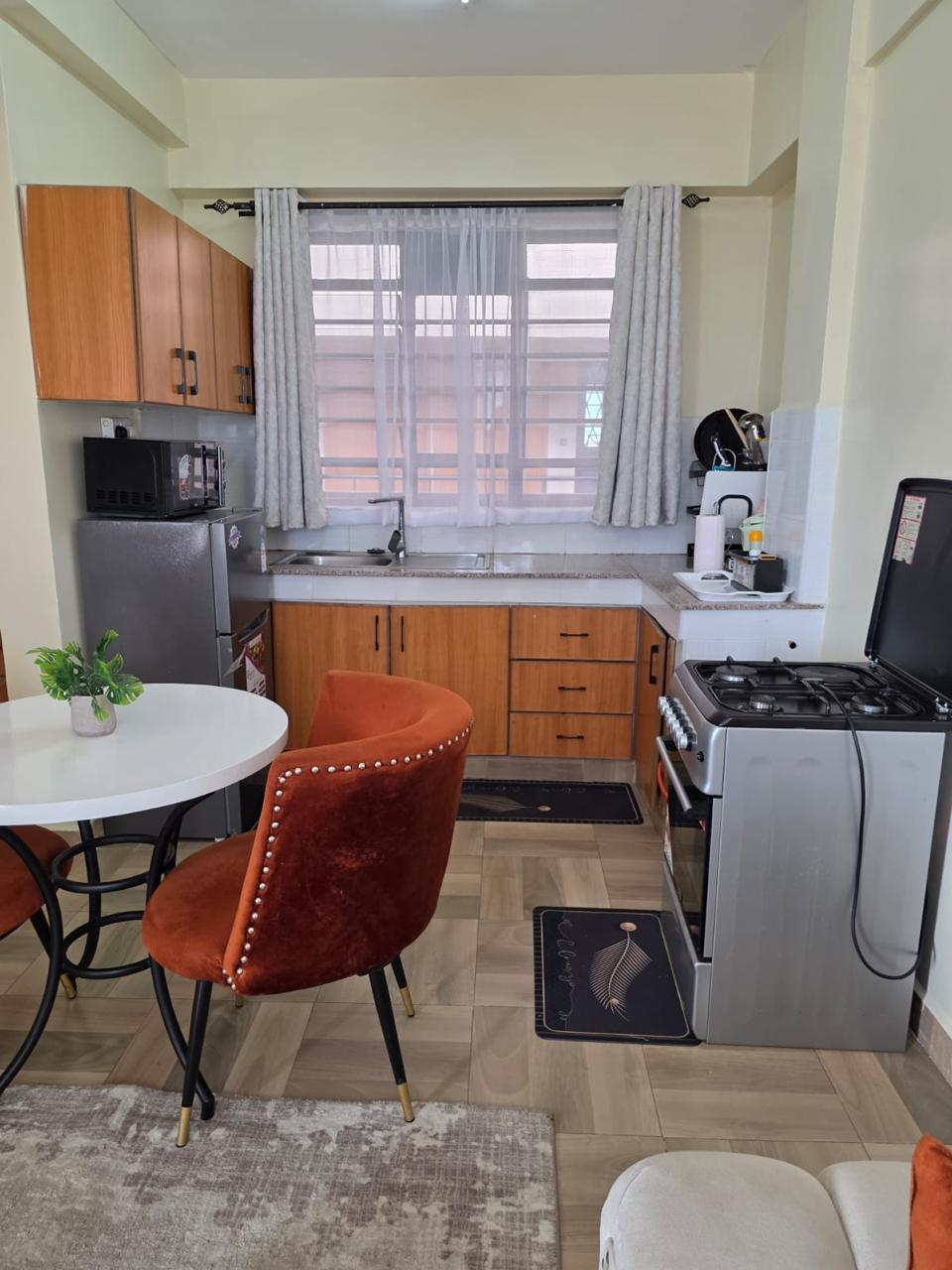 1br ,Nakuru CBD with Lake Views 5