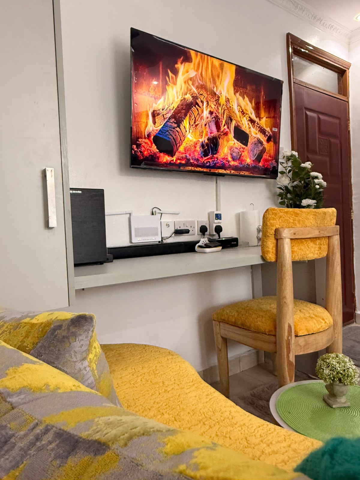 Executive Studio ,Nakuru CBD(Pivot) 12