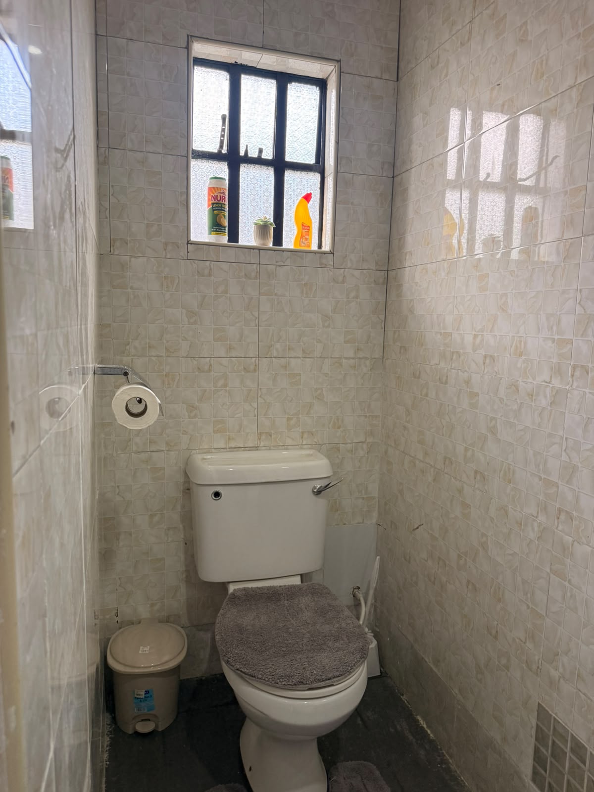 Executive Studio ,Nakuru CBD - Pivot B22 8