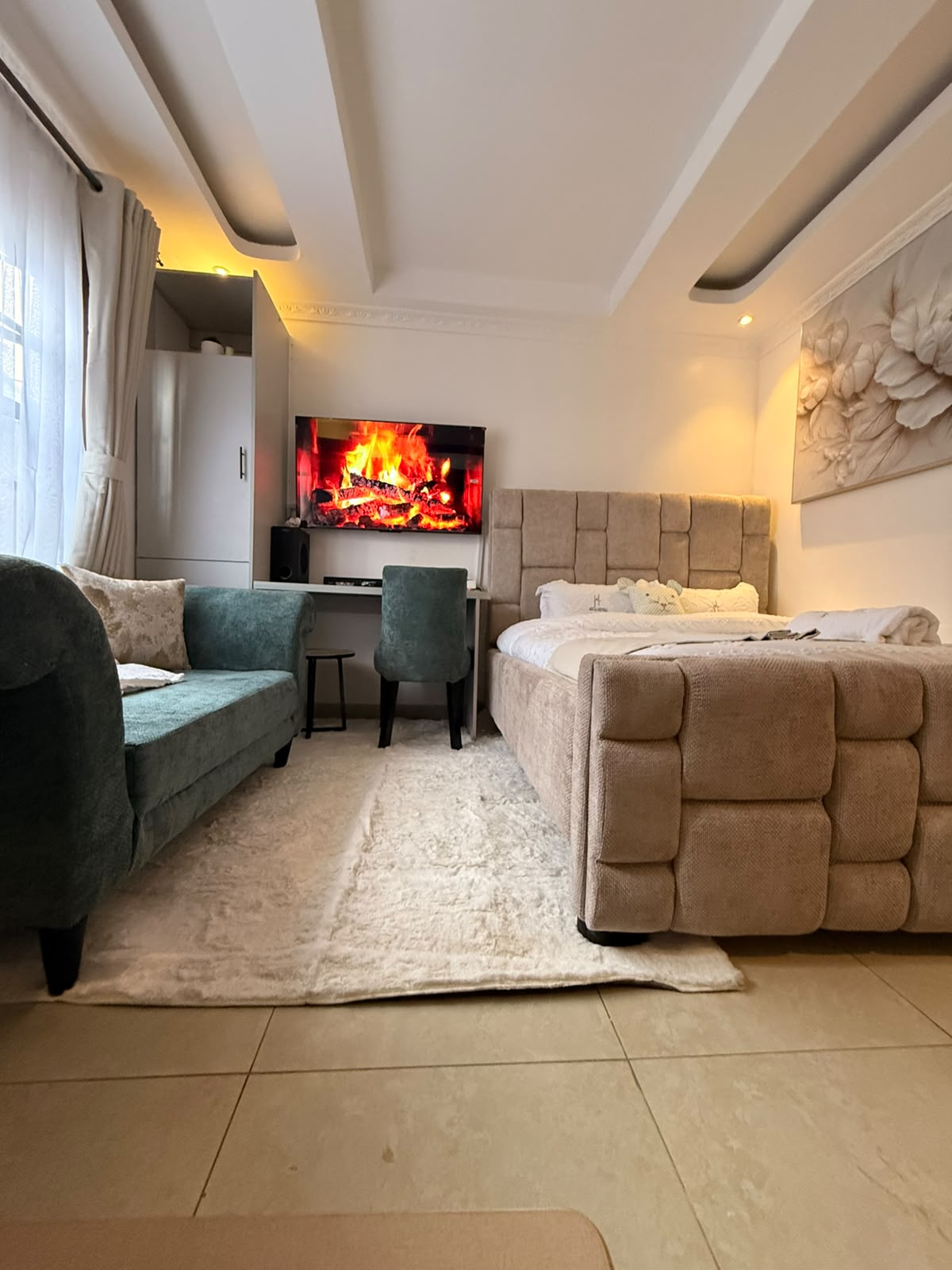 Executive Studio ,Nakuru CBD - Pivot B22 12