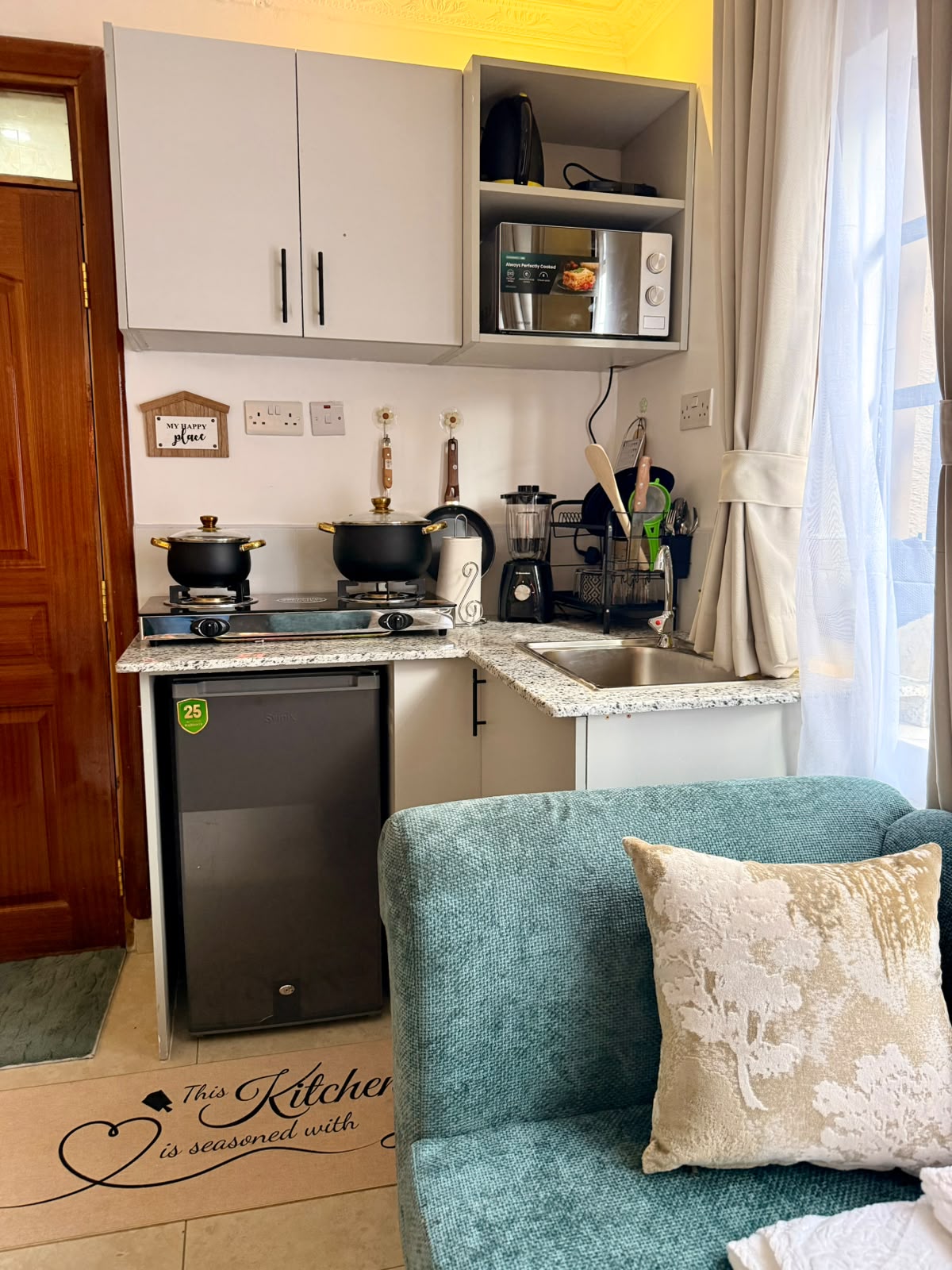 Executive Studio ,Nakuru CBD - Pivot B22 4